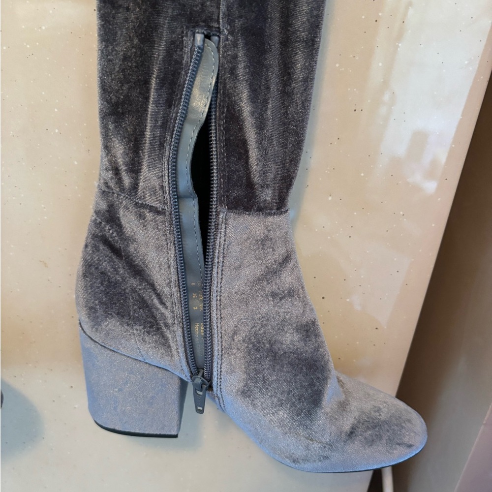 Women’s boots - Picture 2 of 4